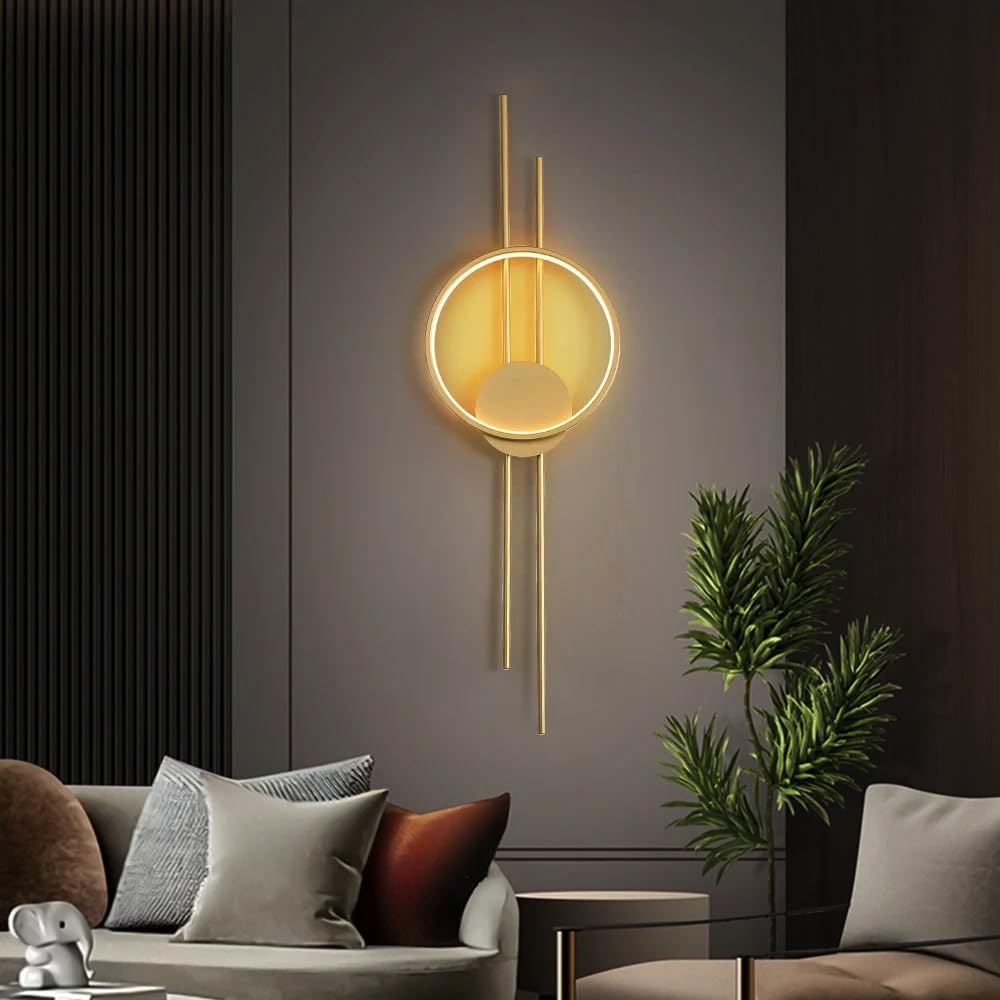HaloLine Gold Wall Light